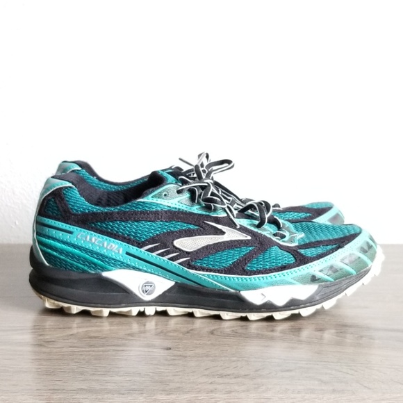 brooks cascadia pivot